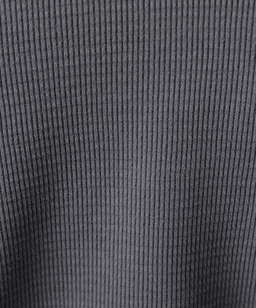 Adoon plain(アドーンプレーン)の「スクエアネックロンT(Tシャツ/カットソー・レディース・ブラック/オフホワイト/ダークブルー・FREE)」の9枚目の写真