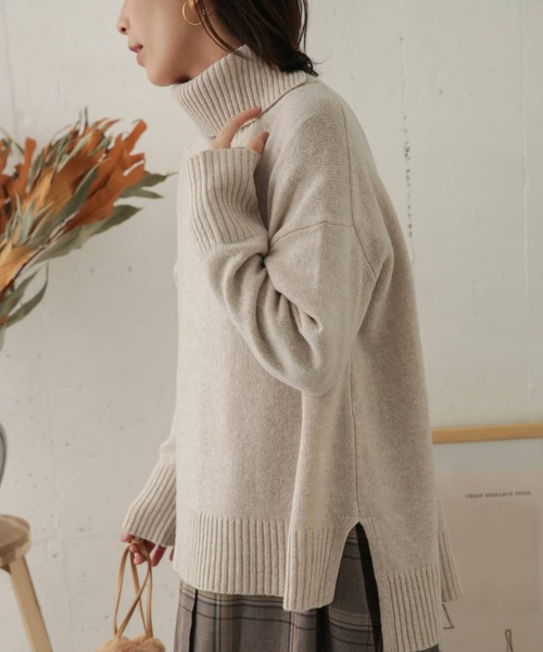 URBAN RESEARCH DOORS（アーバンリサーチドアーズ）の「ハミルトンウールタートルネックニット（ニット/セーター・レディース・グレー系その他/オレンジ/ネイビー/ブラック・ONE）」の2枚目の写真