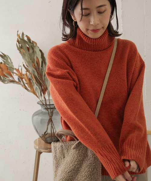 URBAN RESEARCH DOORS（アーバンリサーチドアーズ）の「ハミルトンウールタートルネックニット（ニット/セーター・レディース・グレー系その他/オレンジ/ネイビー/ブラック・ONE）」の8枚目の写真