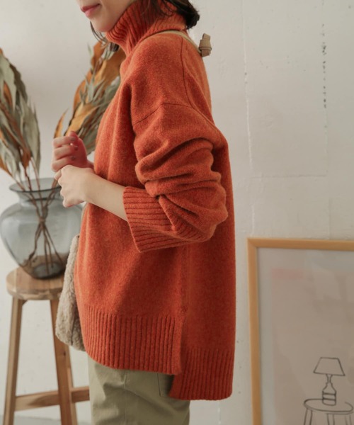 URBAN RESEARCH DOORS（アーバンリサーチドアーズ）の「ハミルトンウールタートルネックニット（ニット/セーター・レディース・グレー系その他/オレンジ/ネイビー/ブラック・ONE）」の10枚目の写真