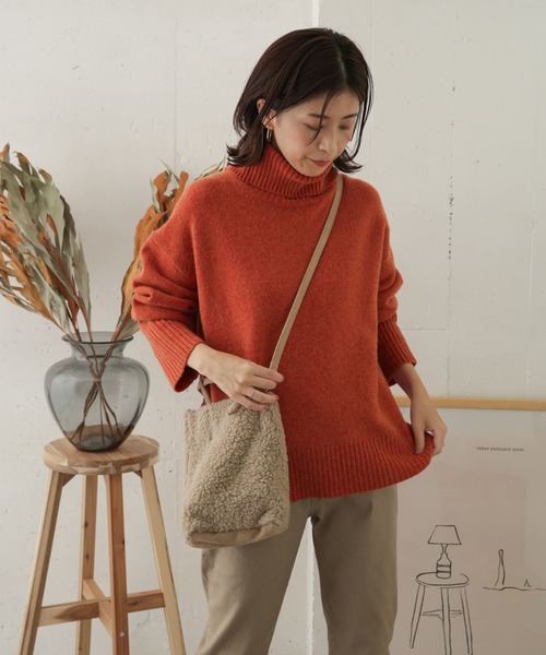 URBAN RESEARCH DOORS（アーバンリサーチドアーズ）の「ハミルトンウールタートルネックニット（ニット/セーター・レディース・グレー系その他/オレンジ/ネイビー/ブラック・ONE）」の14枚目の写真