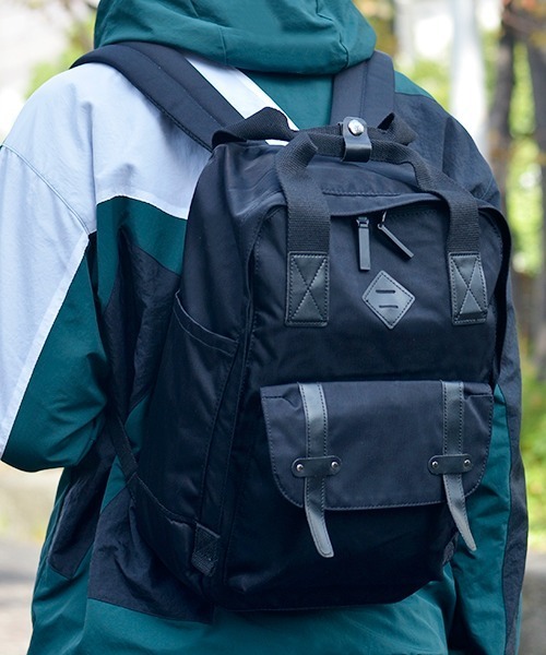 F&D : クラシックPCバックパック（バックパック/リュック）｜Fun & Daily（ファンアンドデイリー）