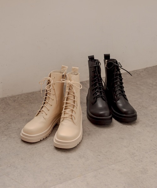 OLIVE des OLIVE（オリーブデオリーブ）の「【WEB限定】タンク底レースアップショートブーツ（ブーツ・レディース・ブラック/オフホワイト・SMALL/MEDIUM/LARGE）」の13枚目の写真