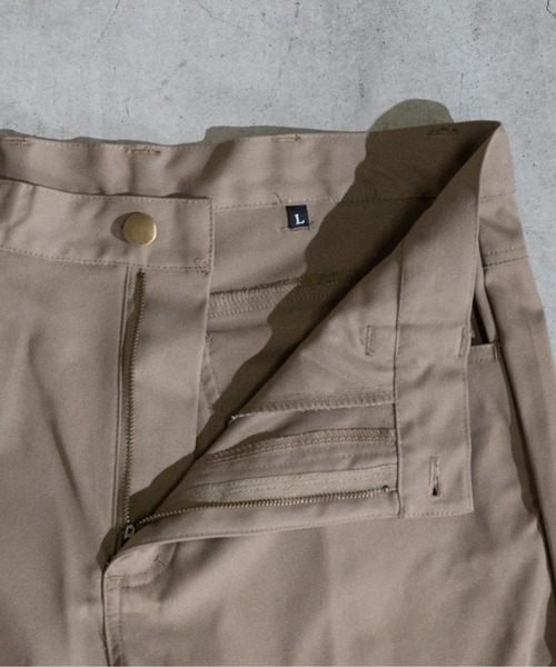 JOHN'S CLOSET(ジョンズクローゼット)の「【i】ポリツイルシューカットパンツ(スラックス・メンズ・チャコールグレー/ベージュ/ブラック・LARGE/X-LARGE/MEDIUM)」の21枚目の写真