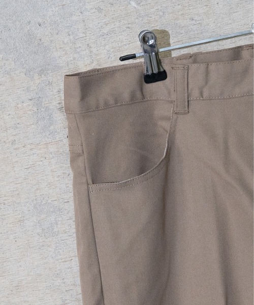 JOHN'S CLOSET(ジョンズクローゼット)の「【i】ポリツイルシューカットパンツ(スラックス・メンズ・チャコールグレー/ベージュ/ブラック・LARGE/X-LARGE/MEDIUM)」の16枚目の写真