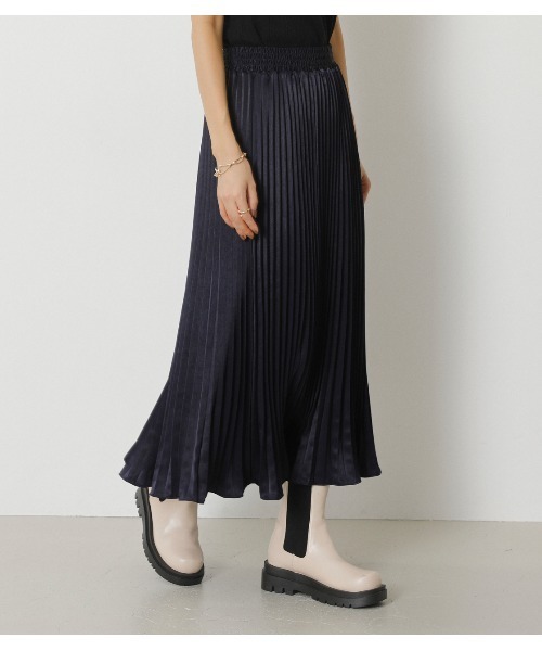 crie conforto（クリーコンフォルト）の「グロッシーアコーディオンプリーツスカート（スカート・レディース・ライトブルー/ダークグリーン/スモークピンク/ダークネイビー・SMALL/MEDIUM）」の18枚目の写真