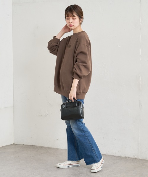 natural couture(ナチュラルクチュール)の「あおいさんコラボエンボスユニセックス裏毛プルオーバー(スウェット・レディース・スミクロ/ブラウン/ライトベージュ/ピンクベージュ・FREE)」の13枚目の写真