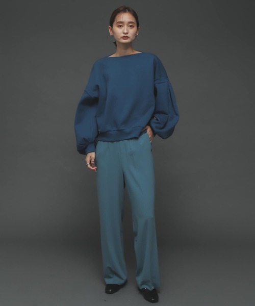 SENSE OF PLACE by URBAN RESEARCH(センスオブプレイスバイアーバンリサーチ)の「ボリュームスリーブトップ(Tシャツ/カットソー・レディース・ホワイト系その他/ブラック系その他/レッド/ブルー・ONE)」の1枚目の写真