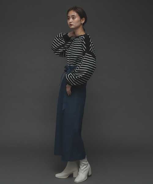 SENSE OF PLACE by URBAN RESEARCH(センスオブプレイスバイアーバンリサーチ)の「ボリュームスリーブトップ(Tシャツ/カットソー・レディース・ホワイト系その他/ブラック系その他/レッド/ブルー・ONE)」の12枚目の写真
