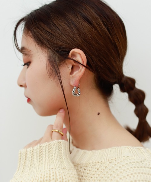 Birthday room（バースデイルーム）の「スクリューミニフープピアス（ピアス（両耳用）・レディース・シルバー/ゴールド・FREE）」の12枚目の写真