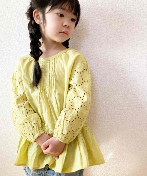 MAKE YOUR DAY（メイクユアデイ）の「袖レースブラウス■80～140cm（シャツ/ブラウス・キッズ・オフホワイト/イエロー/ブラック・120/80/90/130/140/100/110）」の3枚目の写真
