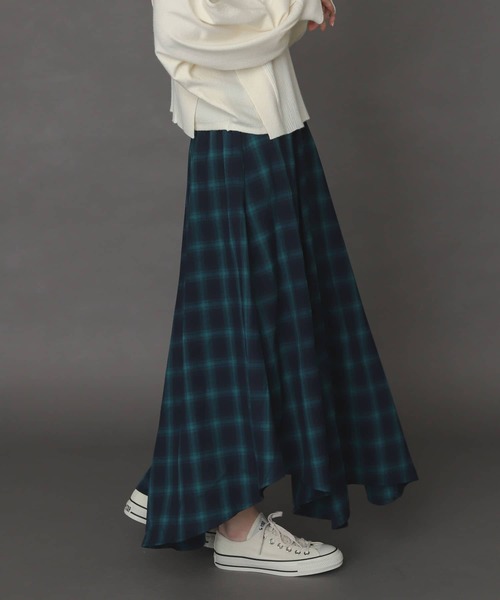 SENSE OF PLACE by URBAN RESEARCH(センスオブプレイスバイアーバンリサーチ)の「チェックイレギュラーヘムフレアスカート(スカート・レディース・イエロー系その他/グリーン系その他/ブラック系その他・ONE)」の14枚目の写真