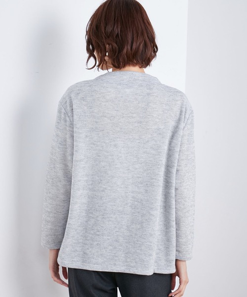 DECOY SINCE 1981（デコイシンスイチキュウハチイチ）の「スエード風ドッキングプルオーバー（Tシャツ/カットソー・レディース・グレー/サックスブルー/ベージュ・M/LL/L）」の6枚目の写真