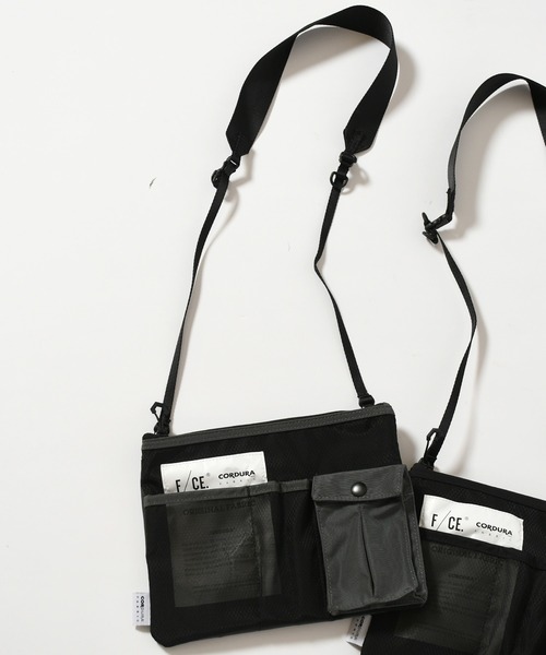 Johnbull Private labo（ジョンブルプライベートラボ）の「【F/CE】 サコッシュ / 630D MULTI POCHETTE（ショルダーバッグ・メンズ・ブラック/ベージュ/グレー・FREE）」の3枚目の写真