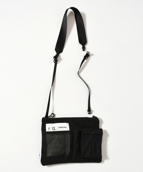 Johnbull Private labo（ジョンブルプライベートラボ）の「【F/CE】 サコッシュ / 630D MULTI POCHETTE（ショルダーバッグ・メンズ・ブラック/ベージュ/グレー・FREE）」の2枚目の写真