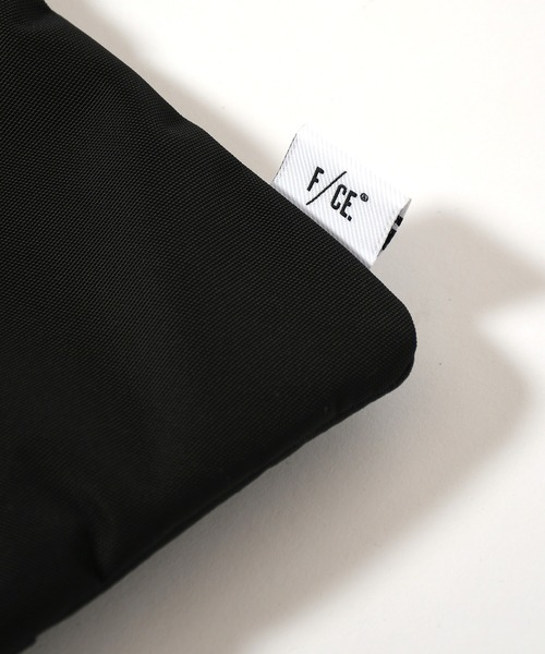 Johnbull Private labo（ジョンブルプライベートラボ）の「【F/CE】 サコッシュ / 630D MULTI POCHETTE（ショルダーバッグ・メンズ・ブラック/ベージュ/グレー・FREE）」の10枚目の写真