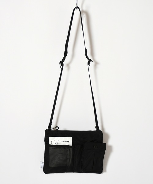 Johnbull Private labo（ジョンブルプライベートラボ）の「【F/CE】 サコッシュ / 630D MULTI POCHETTE（ショルダーバッグ・メンズ・ブラック/ベージュ/グレー・FREE）」の14枚目の写真