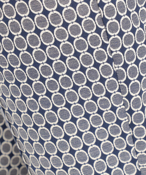 TOMORROWLAND （トゥモローランド）の「サークルドットストレッチ ミディシガレットパンツ（スラックス・レディース・ブルー系その他3・36/34）」の6枚目の写真