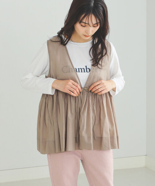 BEAMS HEART（ビームスハート）の「BEAMS HEART / プリントTシャツ×ジレ セット（Tシャツ/カットソー・レディース・ブラウン/オフホワイト/オリーブ・FREE）」の11枚目の写真