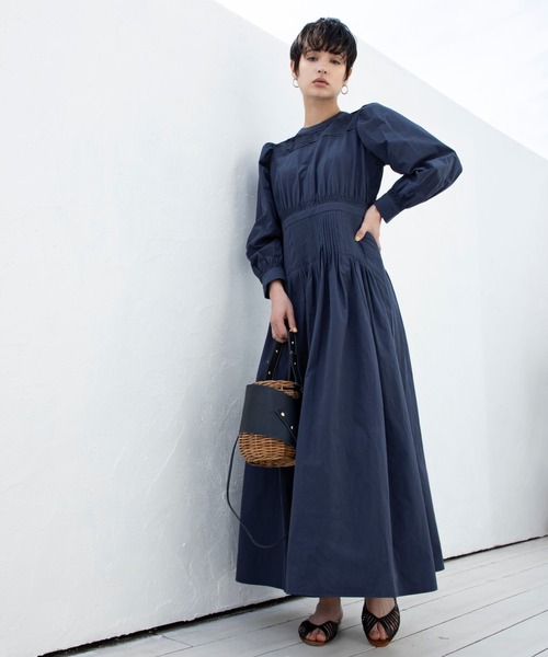 ReNorm（リノーム）の「ピンタックワンピース（ワンピース・レディース・カーキ/ネイビー/イエロー・M/S）」の3枚目の写真