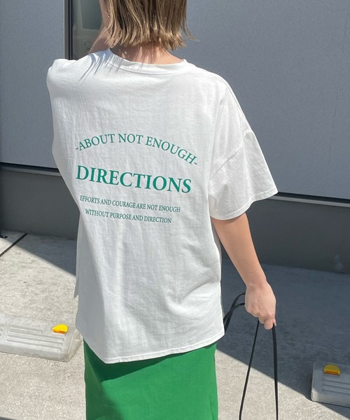 y/m by misato（イムバイミサト）の「DIRECTIONS Tシャツ（Tシャツ/カットソー・レディース・レッド/グリーン・FREE）」の2枚目の写真