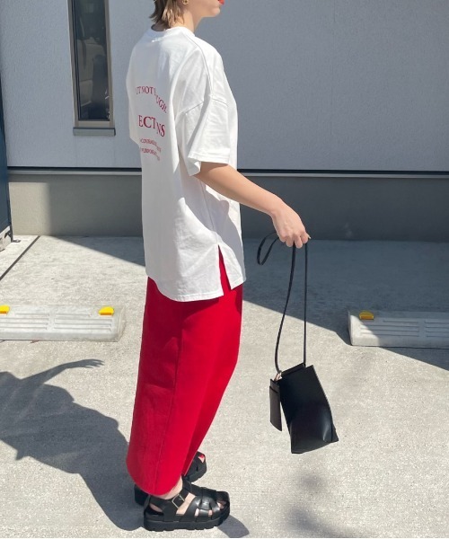 y/m by misato（イムバイミサト）の「DIRECTIONS Tシャツ（Tシャツ/カットソー・レディース・レッド/グリーン・FREE）」の7枚目の写真