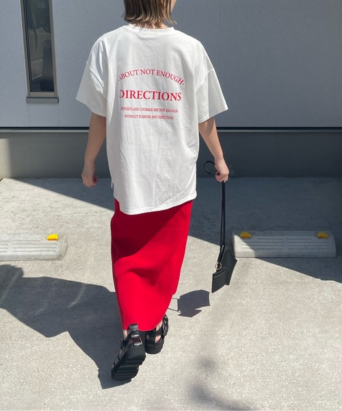 y/m by misato（イムバイミサト）の「DIRECTIONS Tシャツ（Tシャツ/カットソー・レディース・レッド/グリーン・FREE）」の5枚目の写真