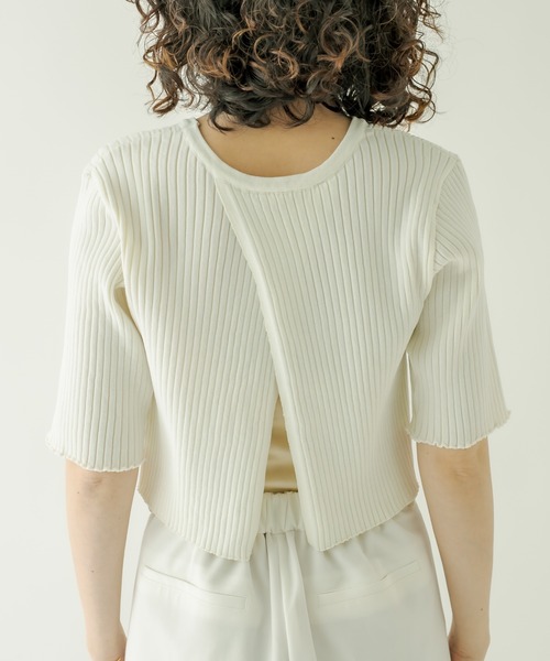 mystic(ミスティック)の「バックスリット半袖ニット(ニット/セーター・レディース・ネイビー/オフホワイト/ピンク/イエロー/ブルー/ラベンダー・FREE)」の12枚目の写真