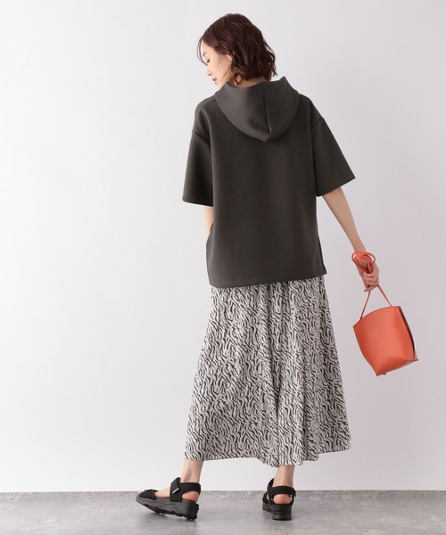 GLOBAL WORK（グローバルワーク）の「サマ見えAiryパーカー半袖/274459（Tシャツ/カットソー・レディース・アイボリー/ダークグレー/ライトグリーン/パープル系その他6・FREE）」の5枚目の写真