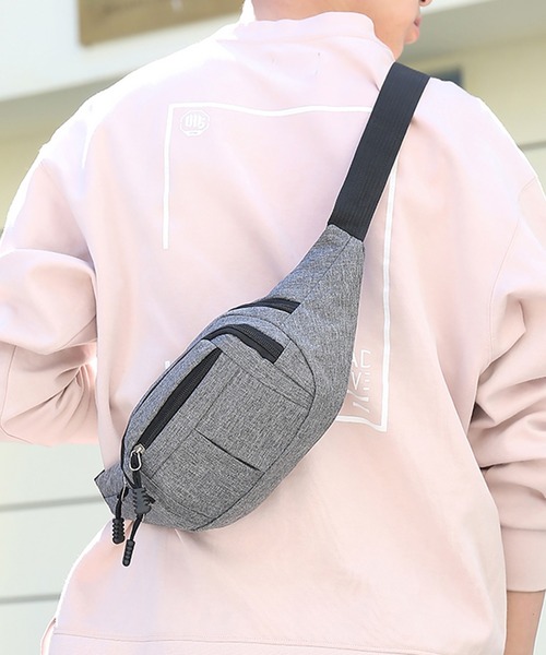 STYLEBLOCK（スタイルブロック）の「ユニセックスボディバッグ（ボディバッグ/ウエストポーチ・メンズ・レッド/ブルー/グレー/パープル/ブラック/グリーン・FREE）」の2枚目の写真