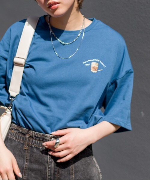SpRay(スプレイ)の「PEANUTS BROTHERS BIGTシャツ(Tシャツ/カットソー・レディース・オフホワイト/ブルー/ラベンダー/オートミール/スミクロ・FREE)」の22枚目の写真