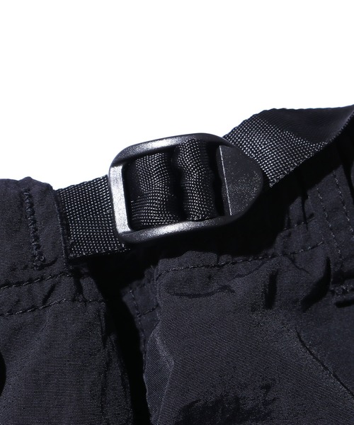 Gramicci(グラミチ)の「DENIM DUNGAREE/デニム&ダンガリー×GRAMICCI/グラミチ ナイロン GRAMICCI イージー SPN ショーツ(その他パンツ・キッズ・ブラック/ベージュ/マルチ・130/140)」の5枚目の写真