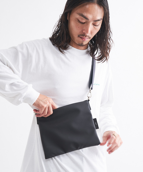 ITTI（イッチ）の「ショルダーバッグ（ショルダーバッグ・メンズ・ブラック・FREE）」の9枚目の写真