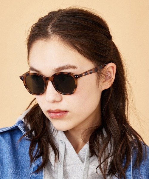 MILKFED.（ミルクフェド）の「MILKFED. SUNGLASSES/UVカット サングラス（サングラス・レディース・ブラック/グレー/ブラウン・ONE SIZE）」の19枚目の写真