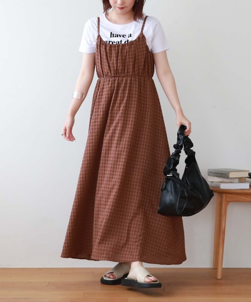 archives（アルシーヴ）の「ギャザーフレアキャミワンピース（ワンピース・レディース・ブラック/ブラウン/オフホワイト・MEDIUM）」の5枚目の写真