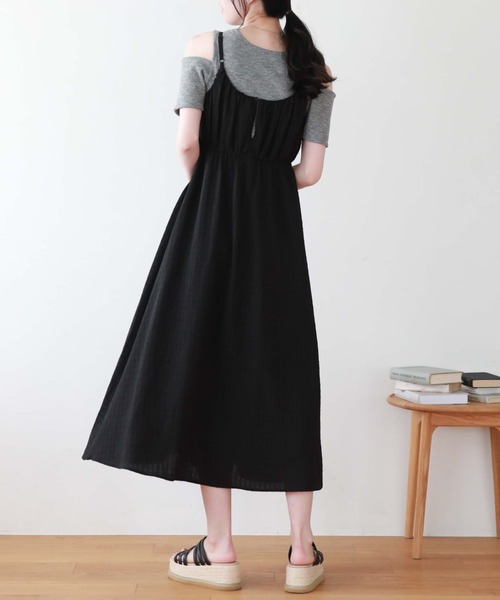 archives（アルシーヴ）の「ギャザーフレアキャミワンピース（ワンピース・レディース・ブラック/ブラウン/オフホワイト・MEDIUM）」の17枚目の写真