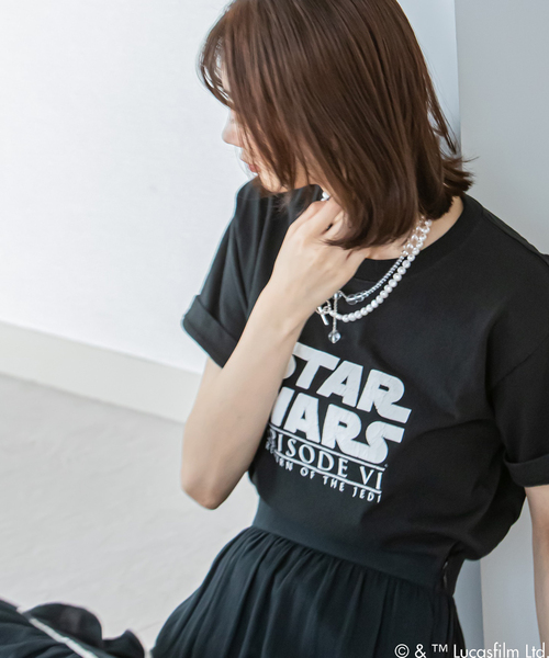 U by SPICK&SPAN（ユーバイスピックアンドスパン）の「STAR WARS Tee ロゴ（Tシャツ/カットソー・レディース・ブラック・FREE）」の3枚目の写真