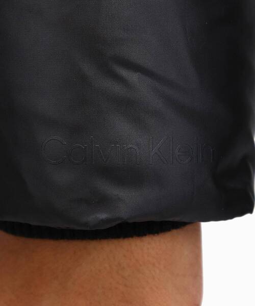 Calvin Klein（カルバン・クライン）の「リアルダウンジャケット（ダウンジャケット/コート・レディース・ブラック/ブラウン・S/M/L/XS）」の5枚目の写真