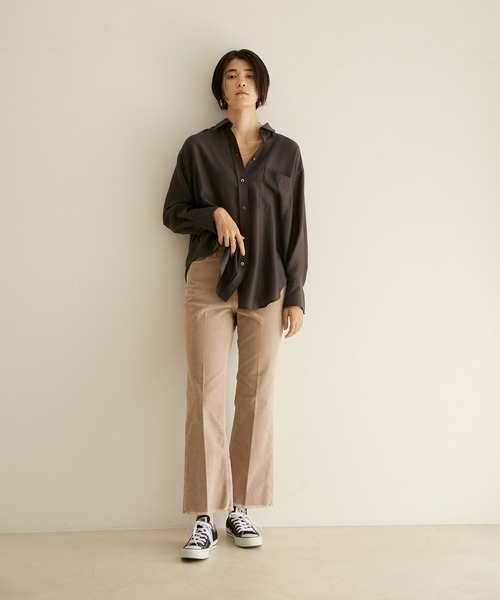 SALON adam et rope'（サロン アダム エ ロペ）の「【Healthy DENIM for SALON】別注Lotus フレアーコーデュロイパンツ（その他パンツ・レディース・ブラウン・23/24/25/26/22）」の15枚目の写真