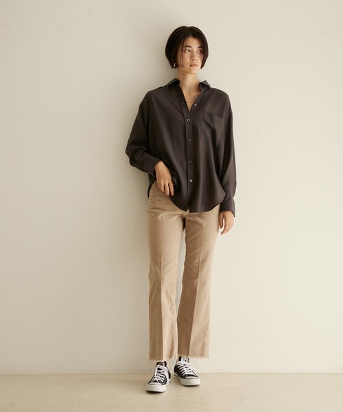 SALON adam et rope'（サロン アダム エ ロペ）の「【Healthy DENIM for SALON】別注Lotus フレアーコーデュロイパンツ（その他パンツ・レディース・ブラウン・23/24/25/26/22）」の17枚目の写真
