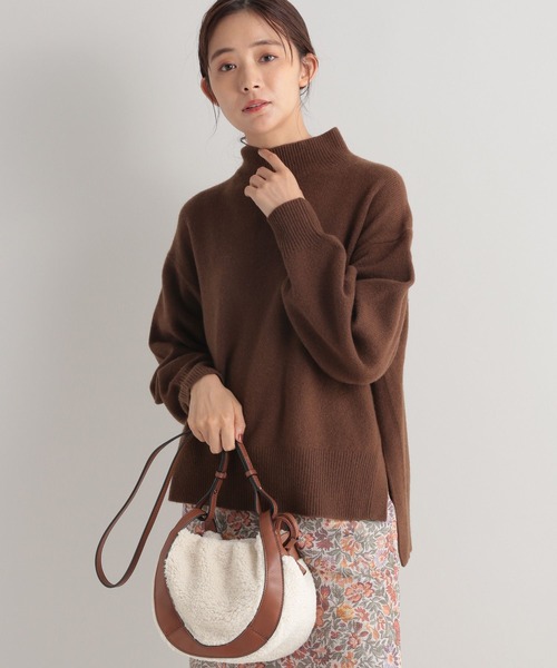 Andemiu（アンデミュウ）の「ウールカシミヤハイネックニット295030（ニット/セーター・レディース・ブラウン/ブルー/ライトイエロー・FREE）」の11枚目の写真