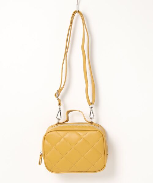 Lugnoncure（ルノンキュール）の「キルティングショルダーバッグ（ハンドバッグ・レディース・ブラック/オフホワイト/イエロー・ﾌﾘ-）」の13枚目の写真