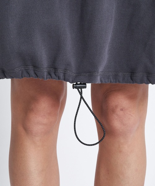 ROXY(ロキシー)の「JIVY DRESS/ロキシーワンピース(ワンピース・レディース・パープル/グレー/ブラック・SMALL/MEDIUM/LARGE)」の6枚目の写真