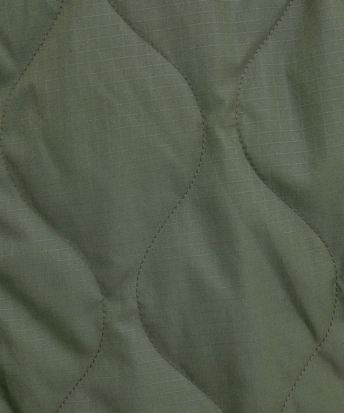 TAION（タイオン）の「TAION MILITARY RIVERSIBLE【UNISEX】ミリタリー リバーシブル クルーネック ダウンジャケット/TAION-R104BML-1（ブルゾン・メンズ・ブラック/カーキ・XX-LARGE/M/L/XL）」の20枚目の写真