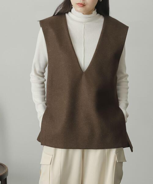 SENSE OF PLACE by URBAN RESEARCH（センスオブプレイスバイアーバンリサーチ）の「ウールライクジャージVネックジレ（ベスト・レディース・ブラック/ライトベージュ/グリーン/ブラック系その他/ベージュ系その他/ブラウン・ONE）」の4枚目の写真