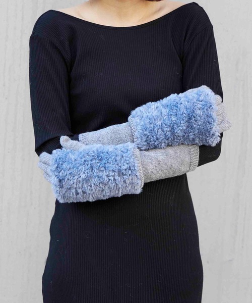 CONTROL FREAK / CTFK（コントロールフリーク）の「CONTROL FREAK(コントロールフリーク)ニットファー3wayグローブ（手袋・レディース・ブルー/アイボリー/チャコール・FREE）」の8枚目の写真
