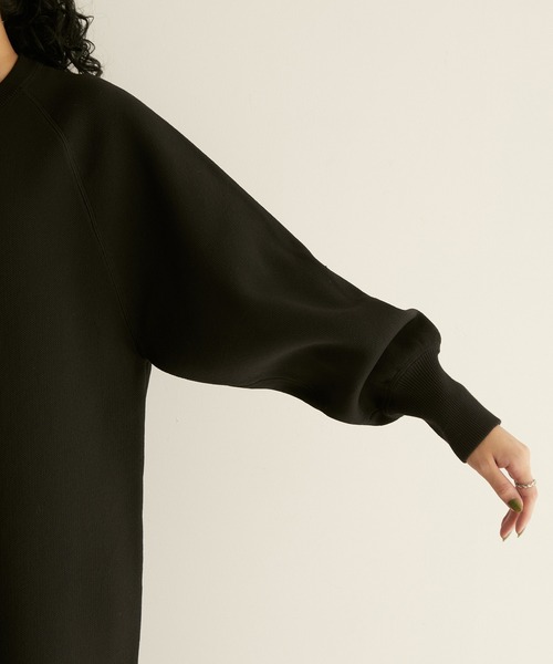 SALON adam et rope'（サロン アダム エ ロペ）の「ヘムフレア―ニットマーメイドワンピース（ワンピース・レディース・ブラック/ホワイト・FREE）」の11枚目の写真