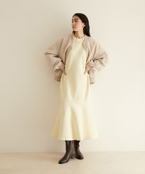 SALON adam et rope'（サロン アダム エ ロペ）の「ヘムフレア―ニットマーメイドワンピース（ワンピース・レディース・ブラック/ホワイト・FREE）」の15枚目の写真