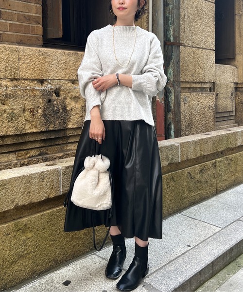 Chez toi(シェトワ)の「MIX糸ラグラン切替袖ボリュームプルオーバー(ニット/セーター・レディース・インディゴブルー/パープル/アイボリー/ライトグレー・FREE)」の18枚目の写真