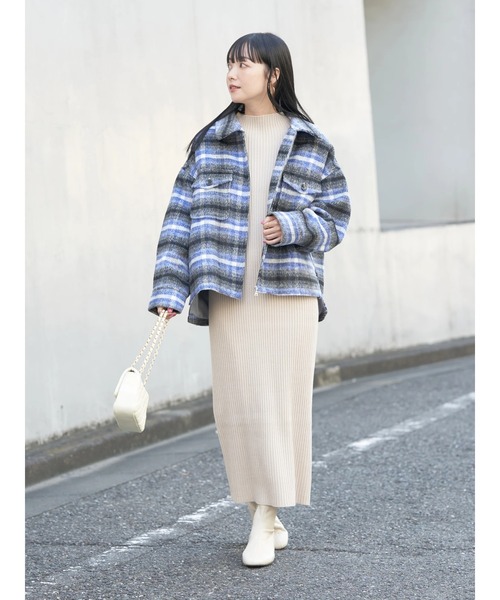 earth music&ecology(アースミュージックアンドエコロジー)の「SET2点レイヤードニットワンピース(ワンピース・レディース・ブラック/ライトベージュ/ピンク・FREE)」の20枚目の写真